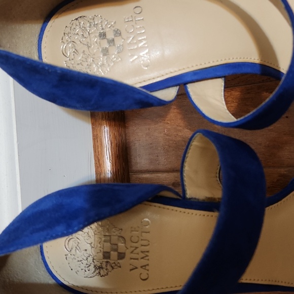 Vince Camuto Royal Blue Suede Heels - Picture 8 of 11